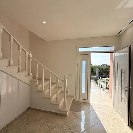 Todo Luxury Villa Durrës